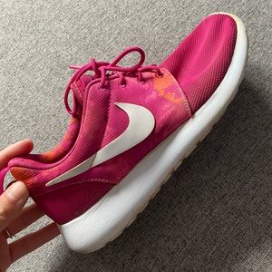 Souliers nike custom! Payé plus de 300$ en très bon état